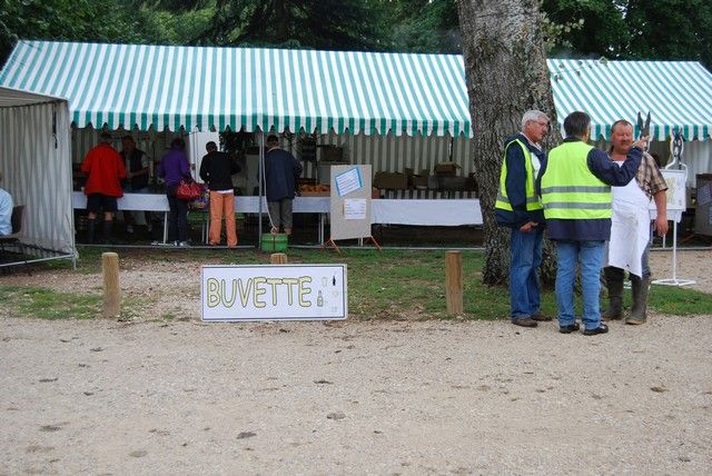 vide grenier (1).jpg